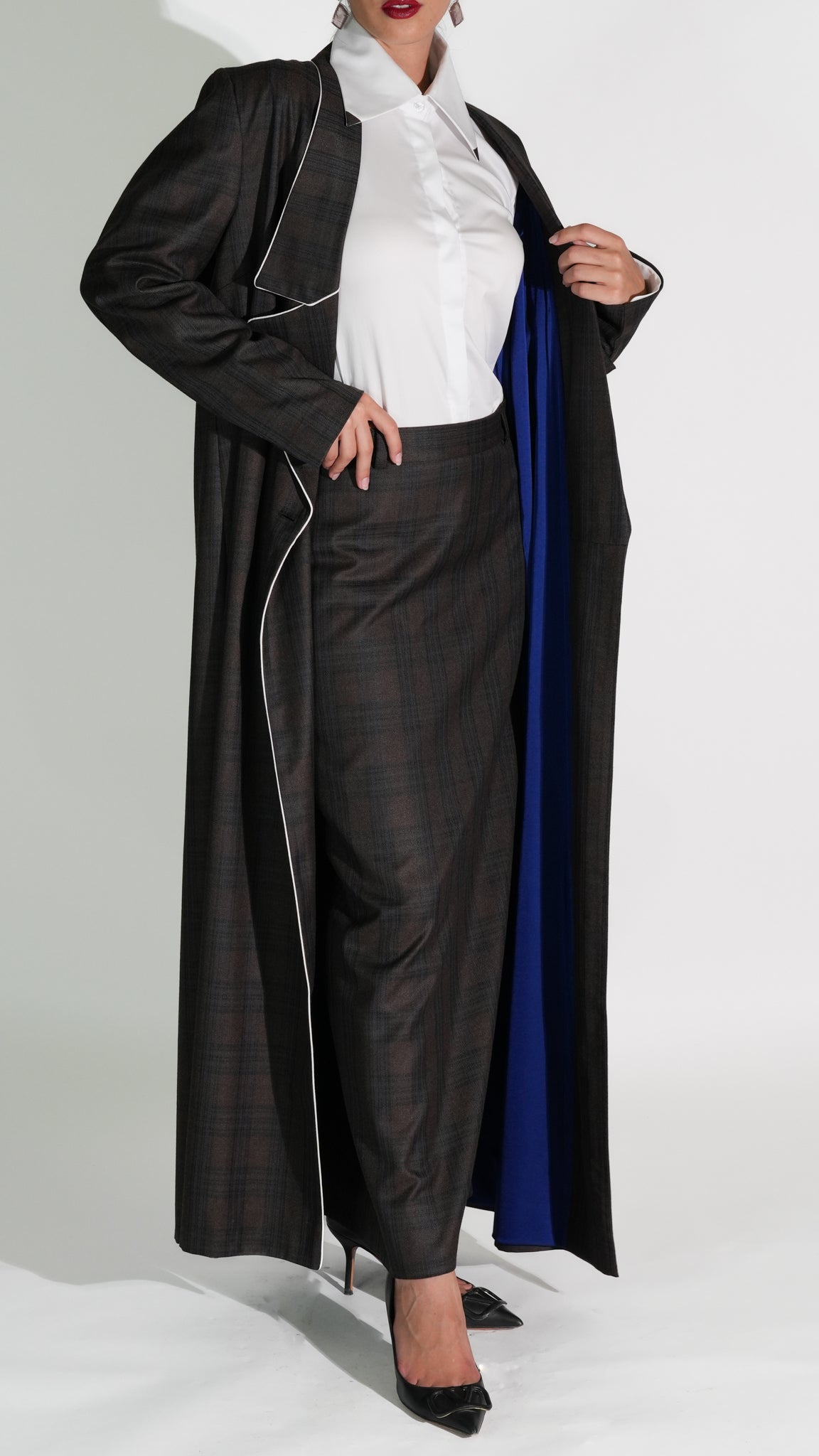 Low Collar Coat Abaya