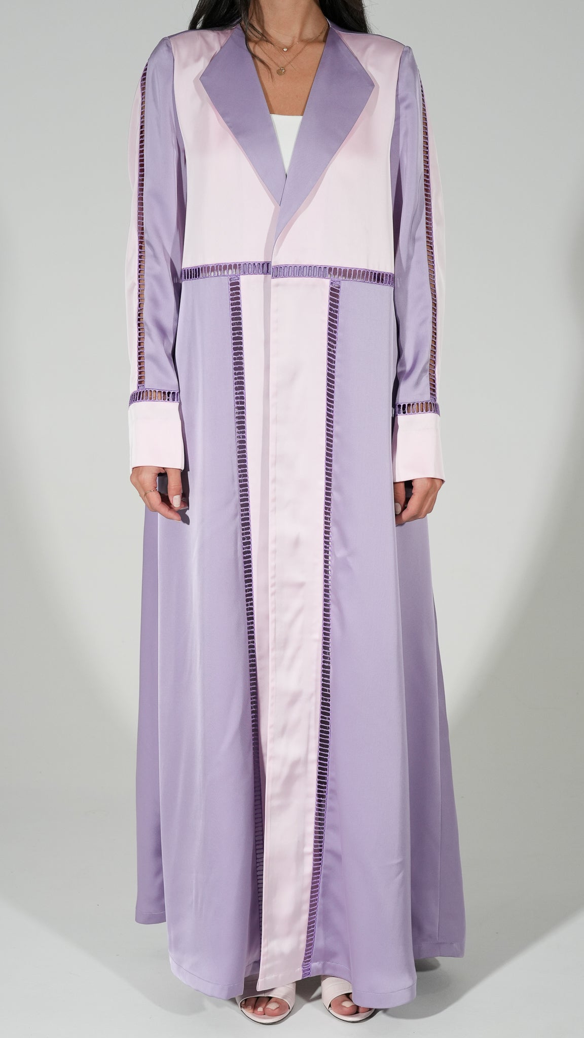 Stryke Abaya