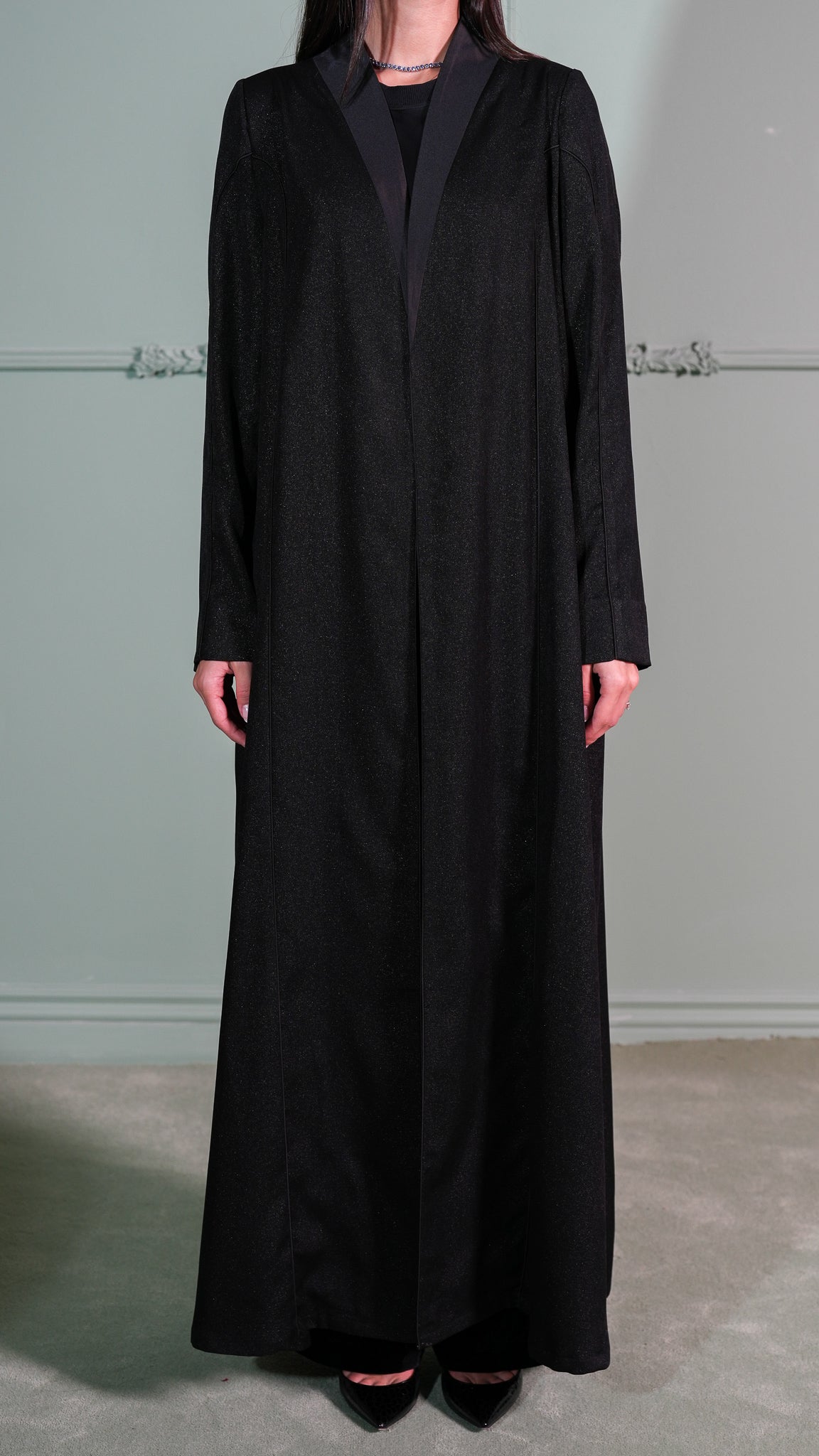 Axis Abaya