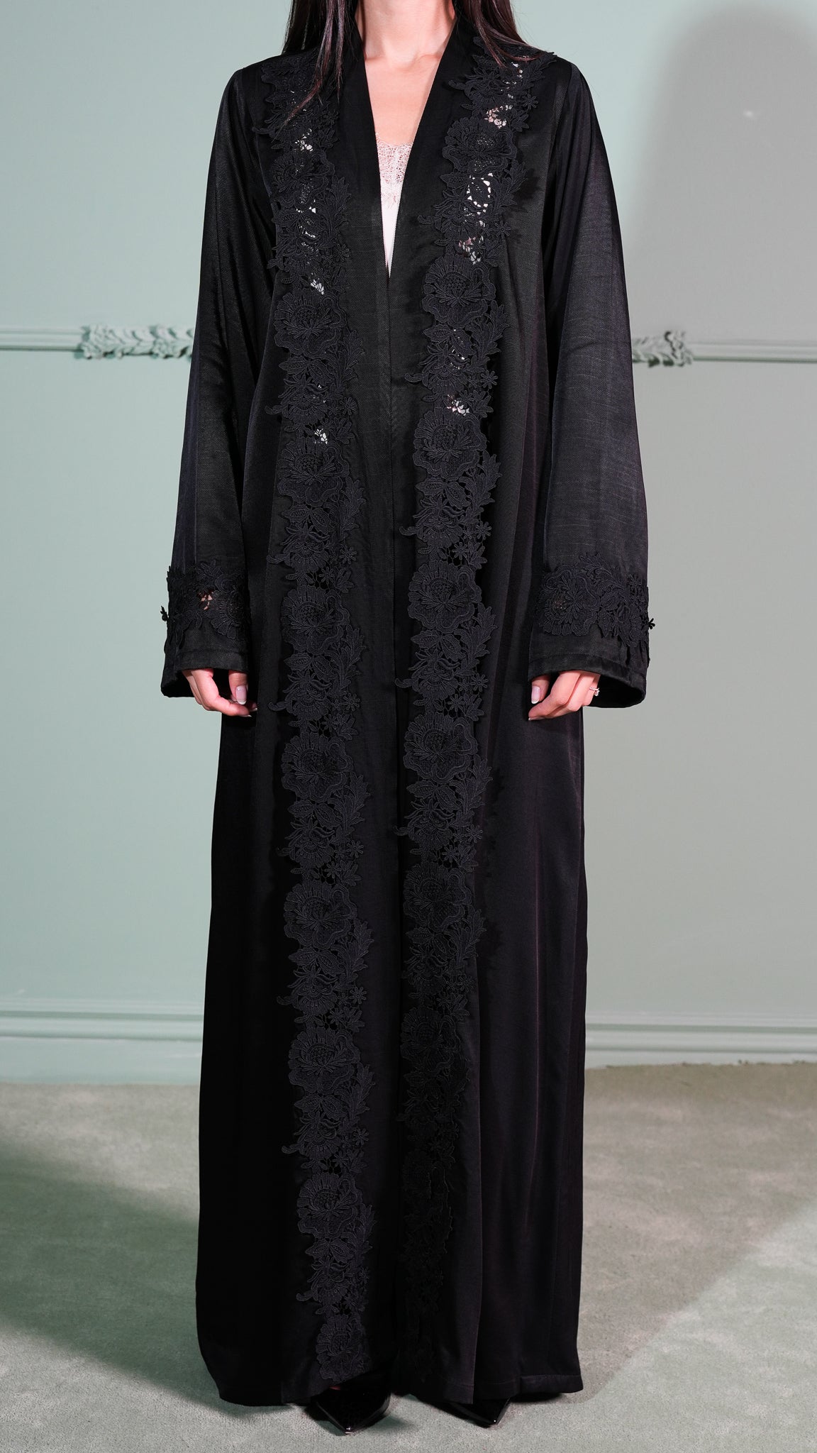 Layali Abaya