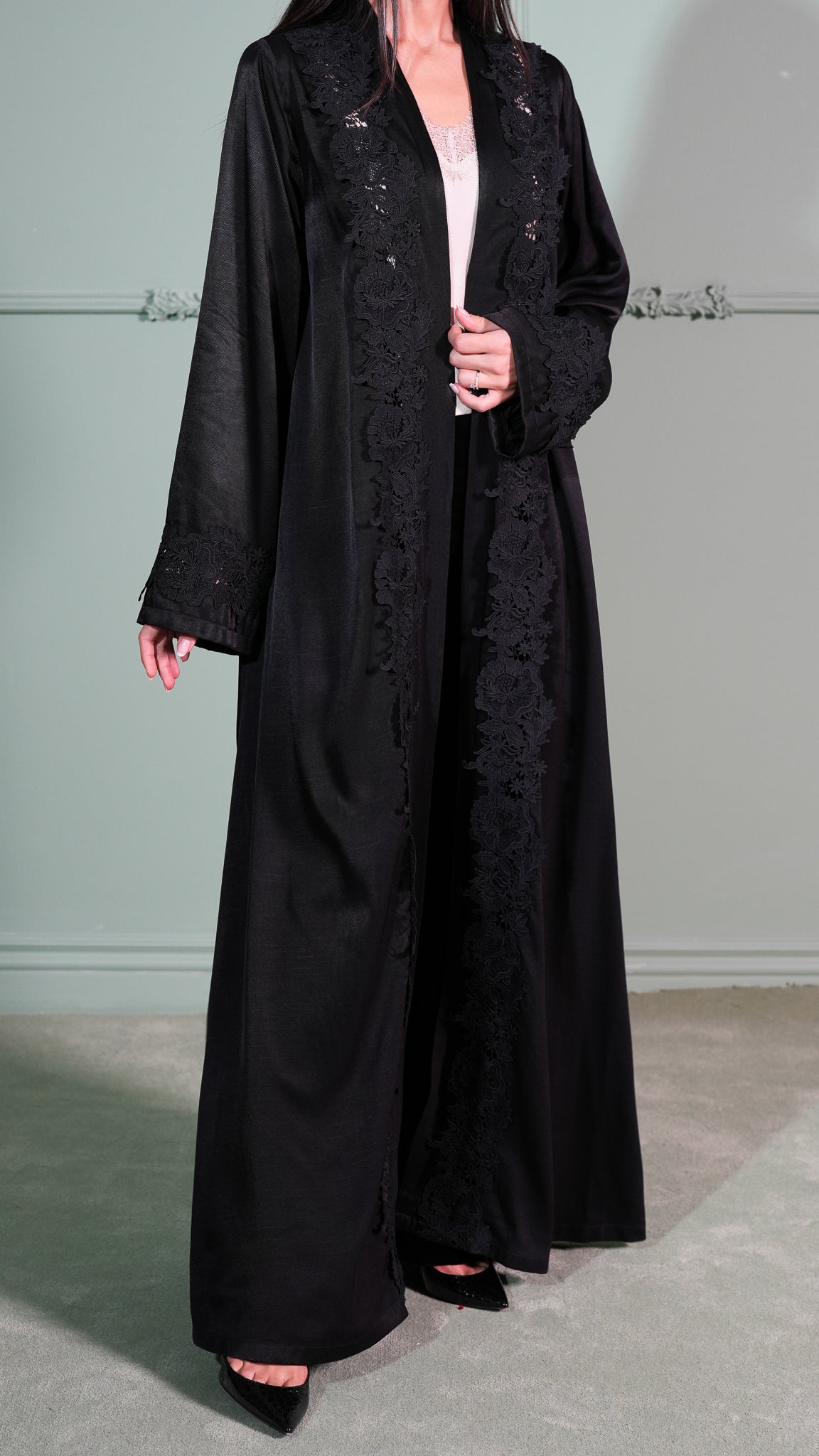 Layali Abaya