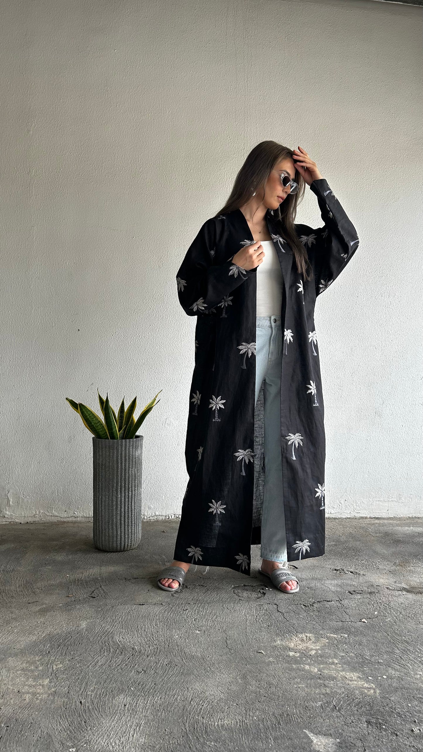 Palm Tree Linen Abaya