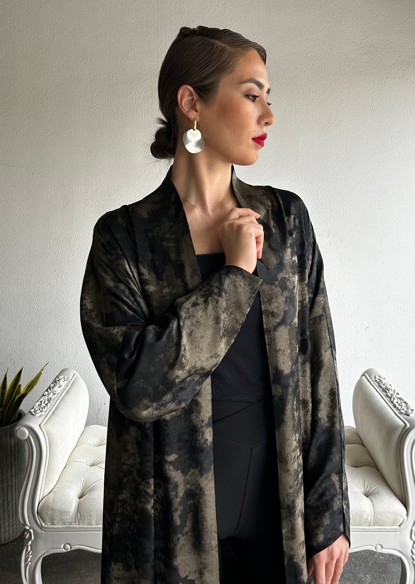 Metallic Stain Abaya